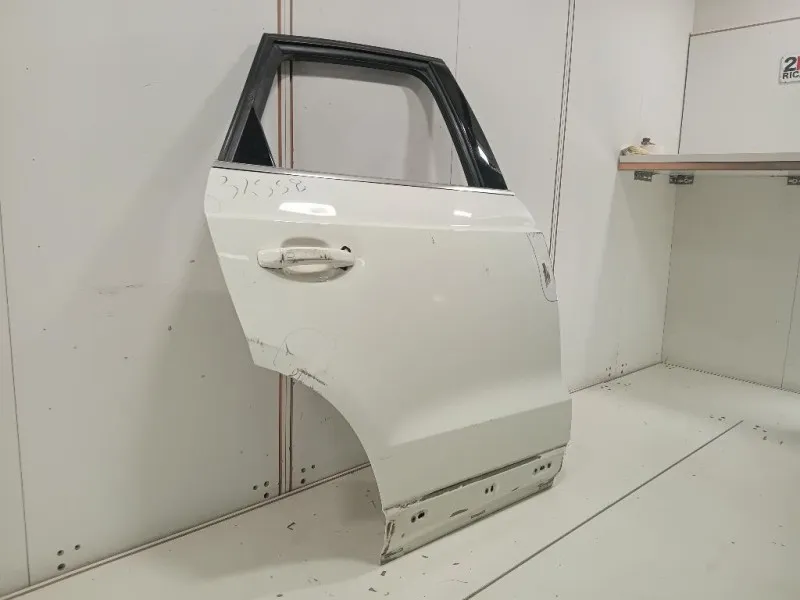 Porta POST DX 8U0833052 DIFETTI IN FOTO Audi Q3 8UB 2012