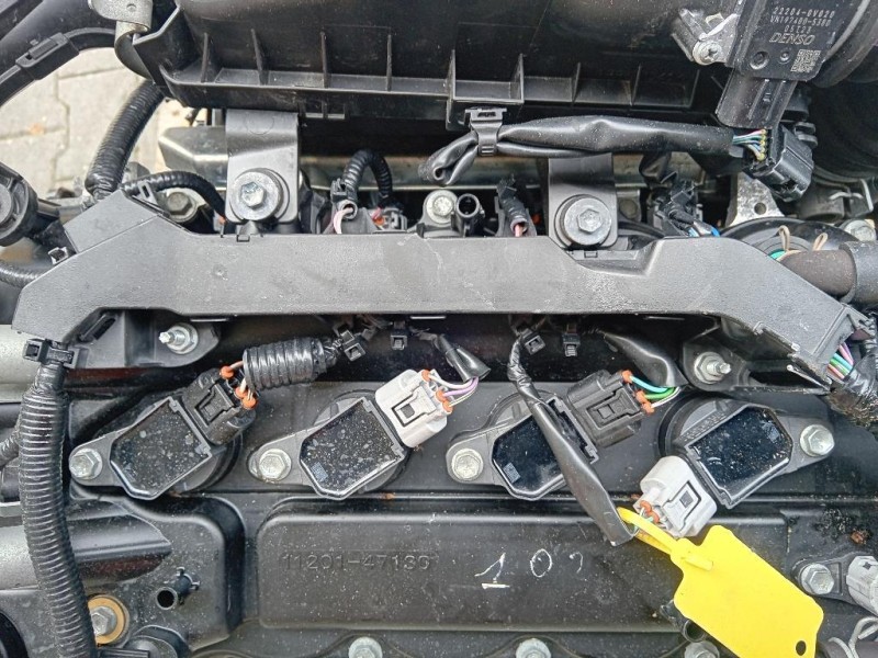 Motore Completo 1NRFE 99 CV 73 KW Toyota Yaris IV 2014