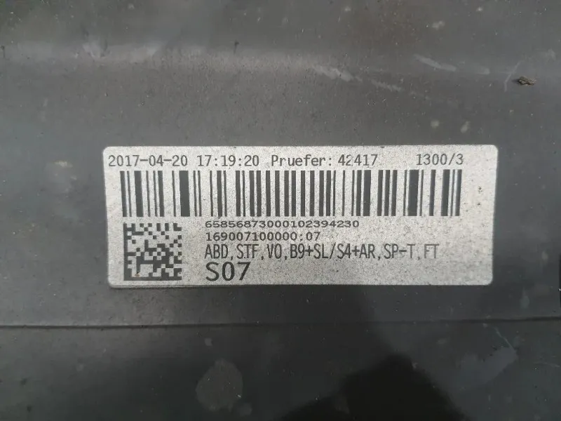 Copertura Plastica Serratura Cofano 8W0807081 Audi A4 8W2 2015