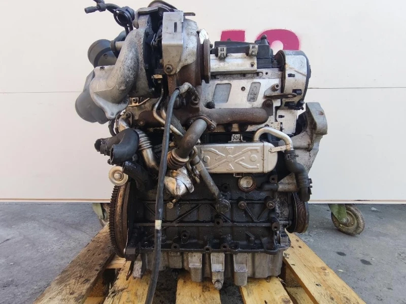 Motore Completo CAYC 105CV Volkswagen GOLF VI 2009