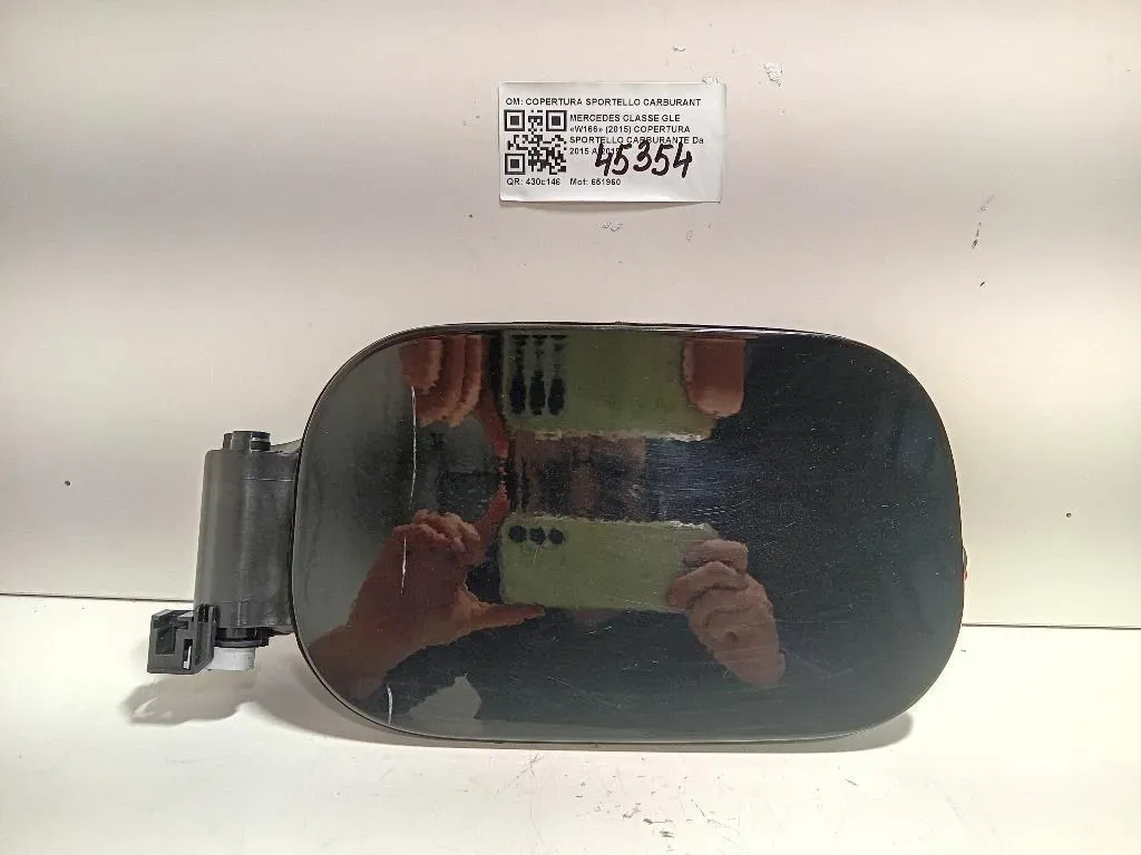 Copertura Sportello Carburante COPERTURA SPORTELLO CARBURANTE Mercedes Classe GLE W166 2015