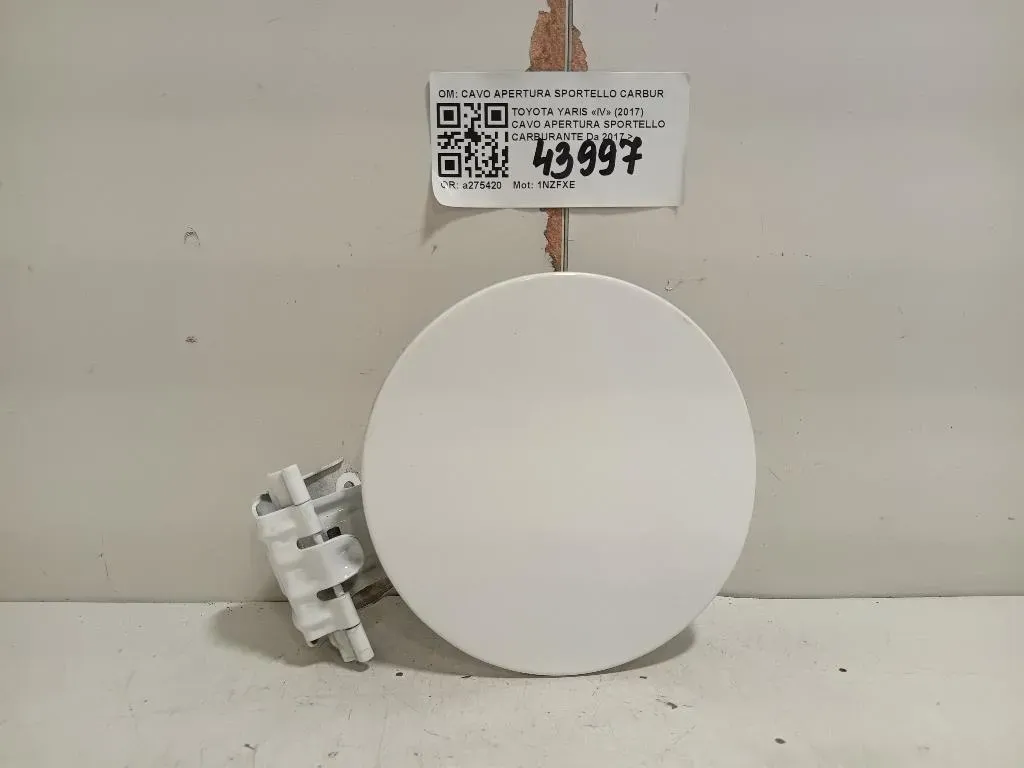 Copertura Sportello Carburante APERTURA SPORTELLO CARBURANTE Toyota Yaris IV 2017