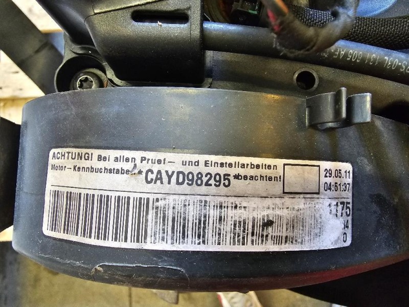 Motore Completo CAYC 105 CV 77 KW Volkswagen GOLF VI 2009