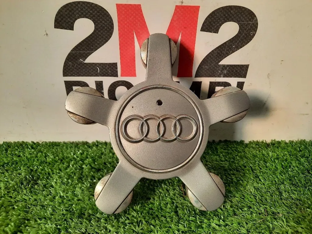 Coprimozzo Cerchio Ruota ANT SX 8H0601165B7ZJ Audi A3 8P1 2008