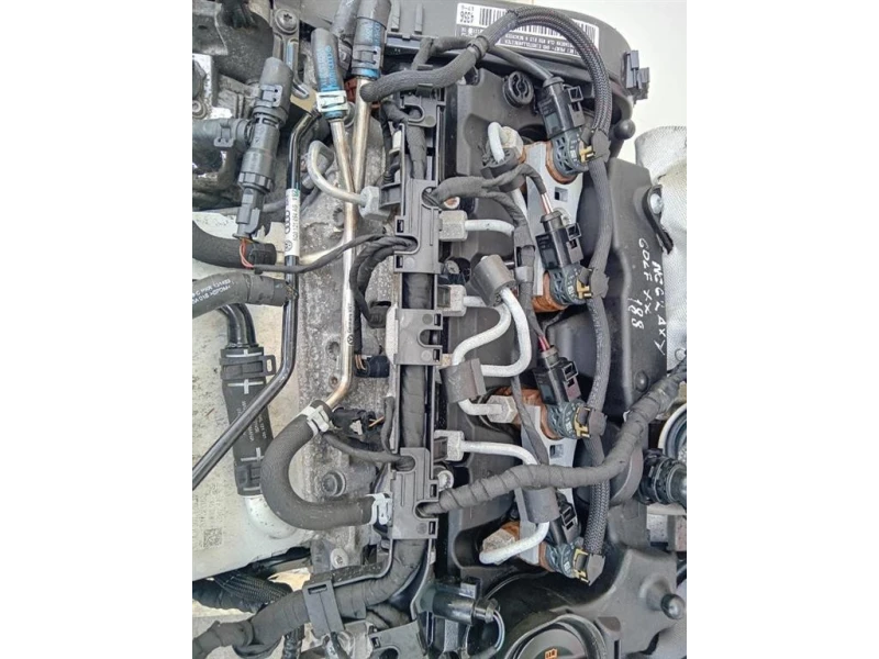 Motore Completo CLHA 105 CV 77 KW Volkswagen GOLF VII 2013