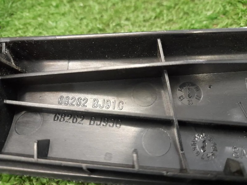 Cornice Abbellimento Cuffia LEVA Cambio 68262BJ91C Nissan Nv200 2009