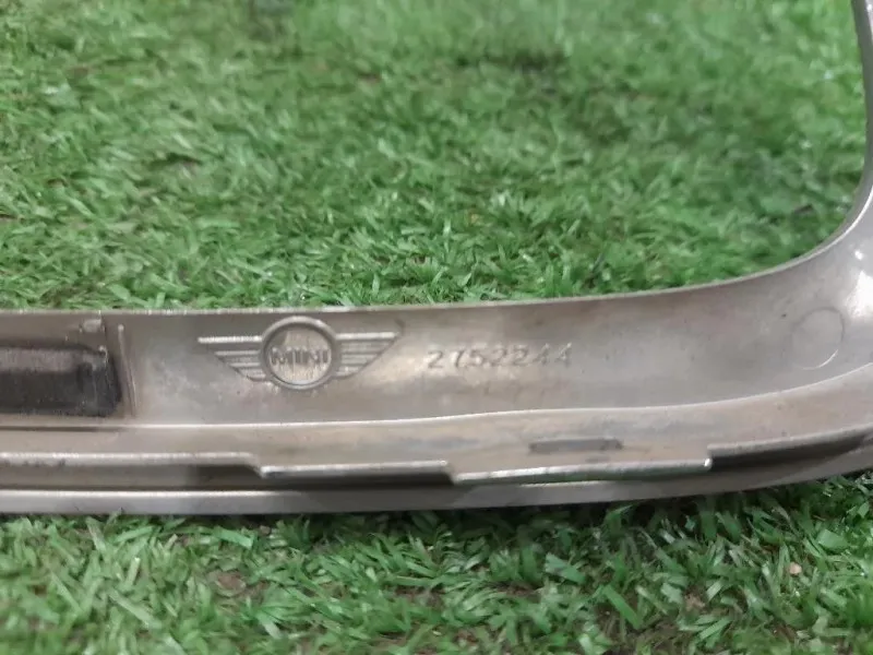 Cornice Fanale DX COPPIA 2752243 2752244 Mini MINI Cooper R56 2007