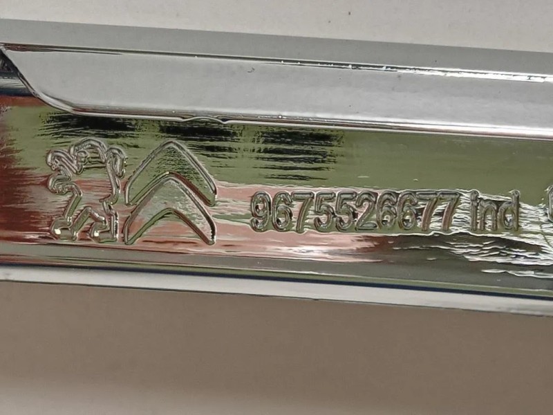 Cornice Griglia DI Ventilazione Paraurti ANT 1608112180 Peugeot 208 I 2015