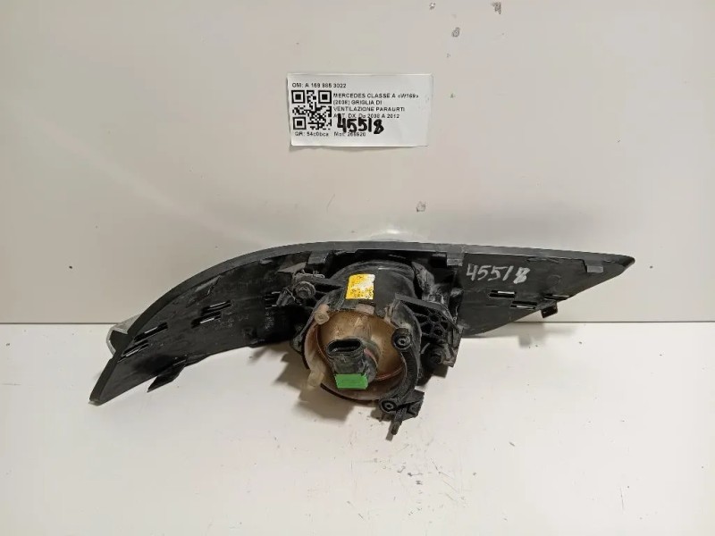 Cornice Griglia DI Ventilazione Paraurti ANT DX A 169 885 3022 Mercedes Classe B W245 2009