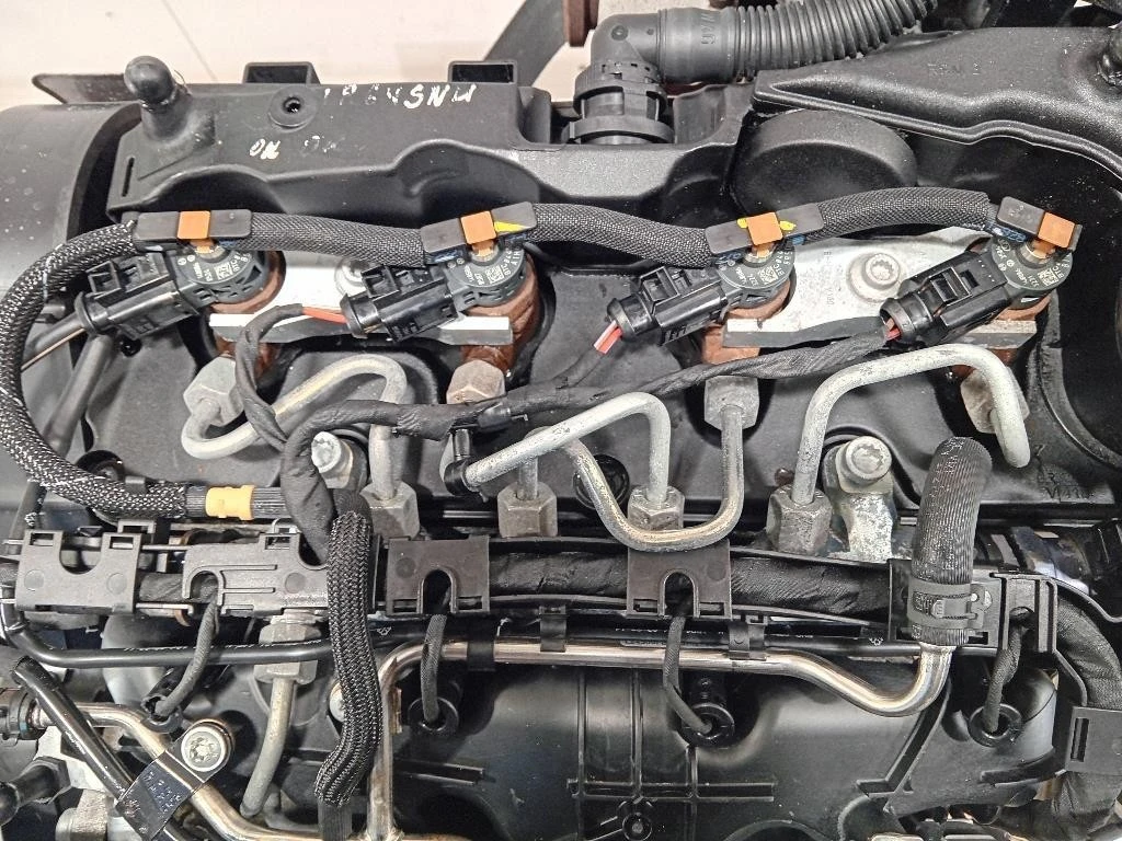 Motore Completo CFHC 140 CV 102 KW Volkswagen Touran III 2010