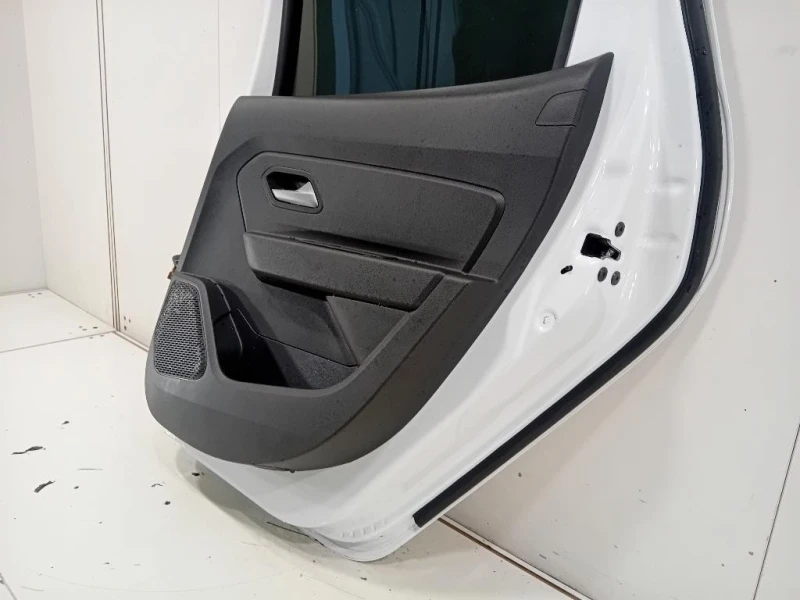 Porta POST DX 821009199R Dacia Duster II 2021