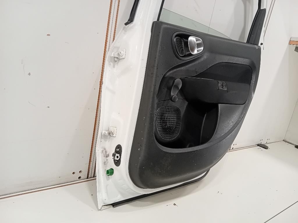 Porta POST DX 1689787580 Fiat 500L 2013