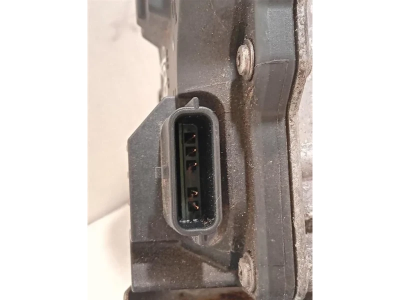 Corpo Farfallato 1611800Q0G Nissan Qashqai II 2014