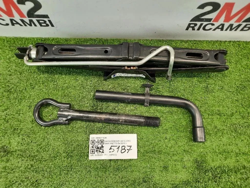 CRIC Martinetto KIT ATREZZI CRIC Dacia Dokker 2013
