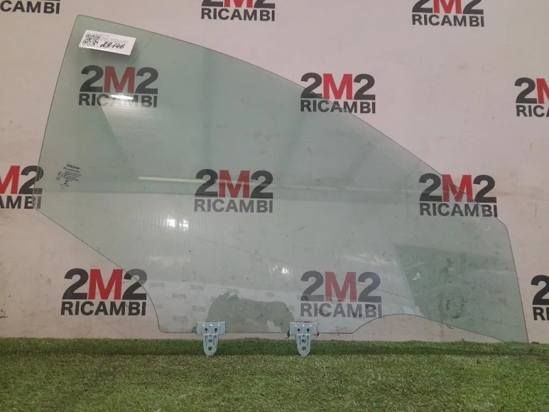 Cristallo Fiancata ANT DX AS2M3240DOT682 Nissan Qashqai I 2010