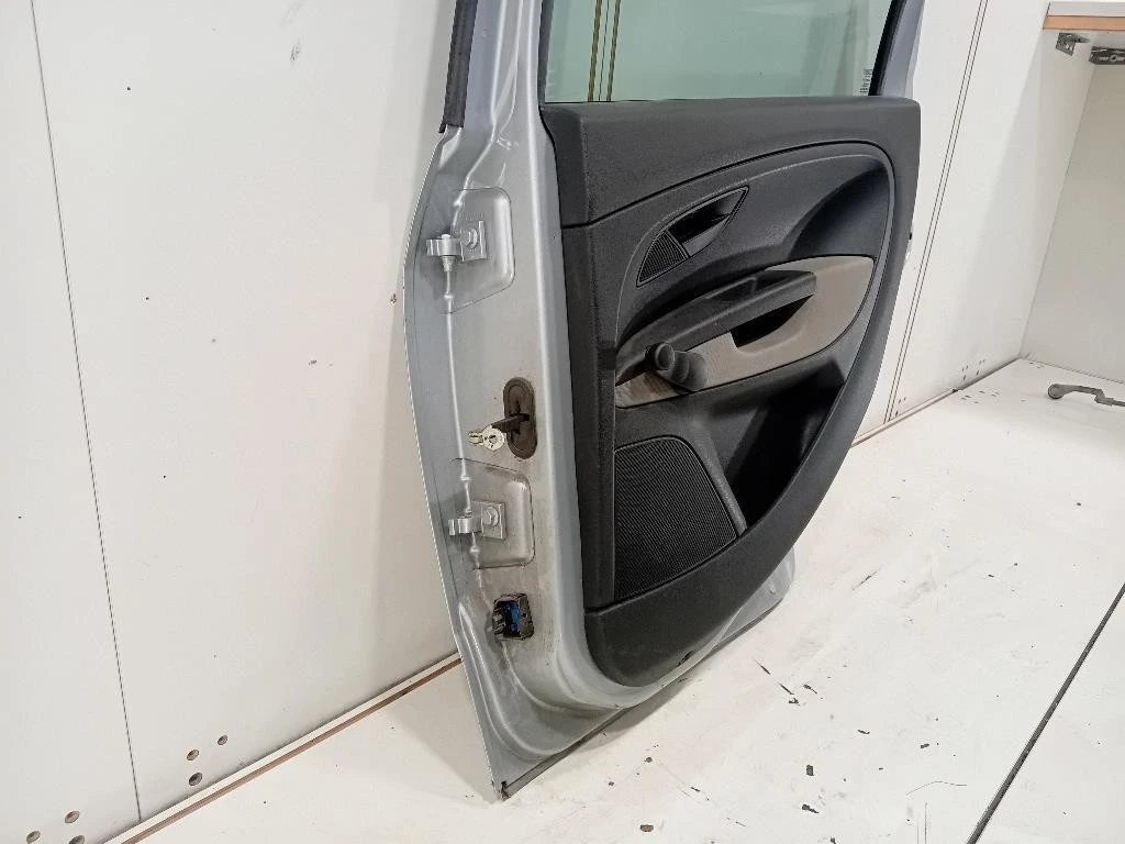 Porta POST DX PORTA POST DX Fiat Punto II 2003