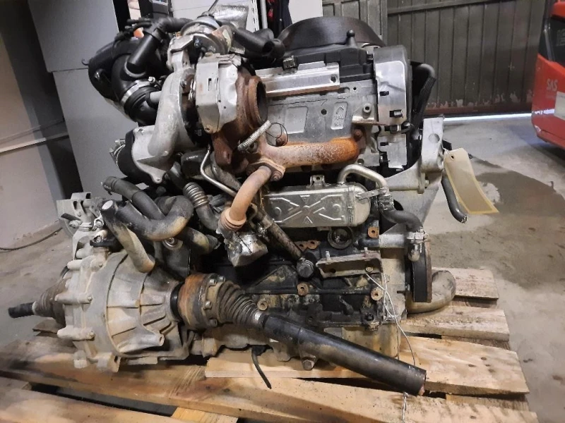 Motore Semicompleto CAYC 105 CV 77KW 03L100036K Audi A3 8PA Sportback 2008