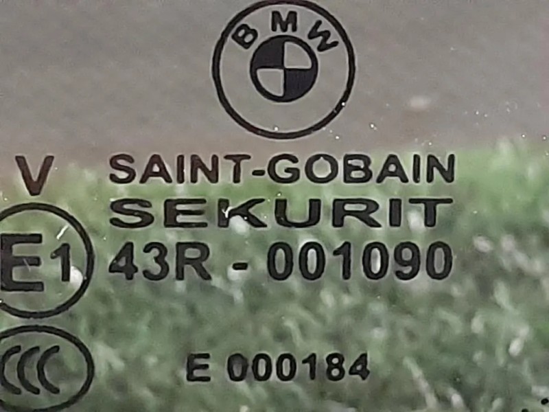 Cristallo Fisso Parafango POST DX E000184 Bmw Serie 1 E82 Coupe 2005