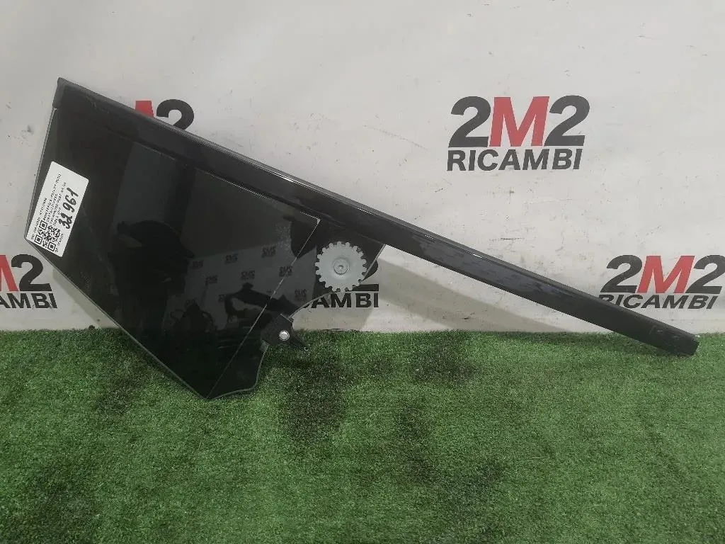 Cristallo Fisso Parafango POST DX 43R-00050 RTX120686 Bmw Serie 5 F07 GT 2010