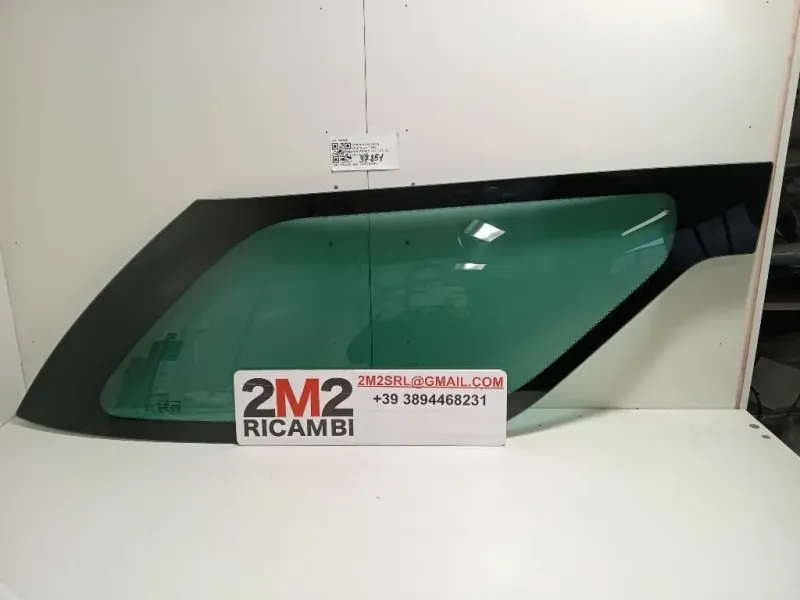 Cristallo Fisso Parafango POST DX 8569ZH Citroen DS3 2010