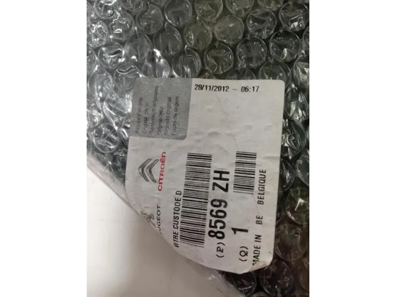 Cristallo Fisso Parafango POST DX 8569ZH Citroen DS3 2010