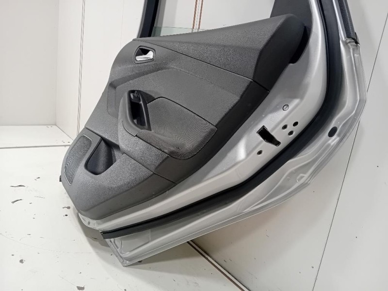 Porta POST DX 2172763 Ford Focus IV SW 2011