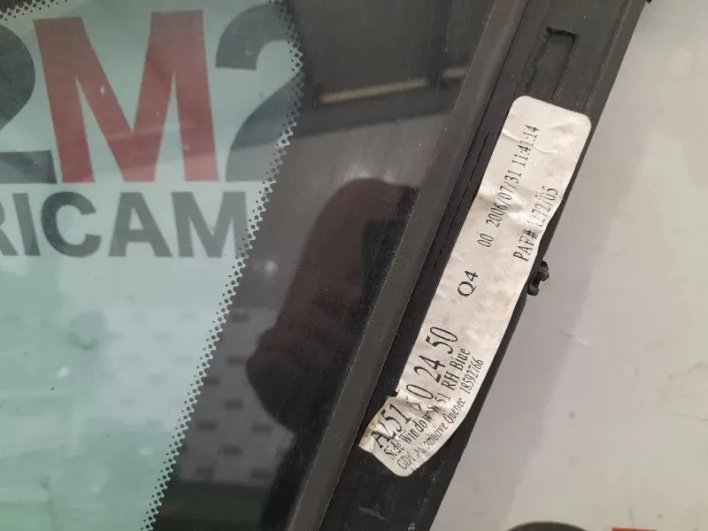 Cristallo Fisso Parafango POST DX A2516702450 Mercedes Classe R W251 2006