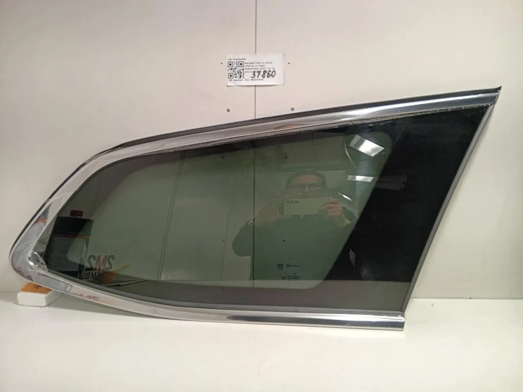 Cristallo Fisso Parafango POST DX 9804000580 Peugeot 308 II 2014