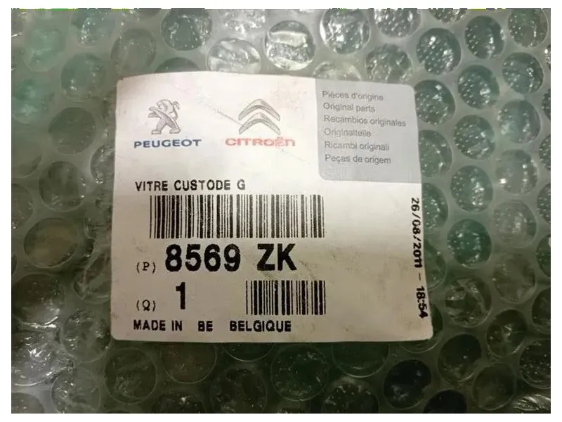 Cristallo Fisso Parafango POST SX 8569ZK Citroen DS3 2010