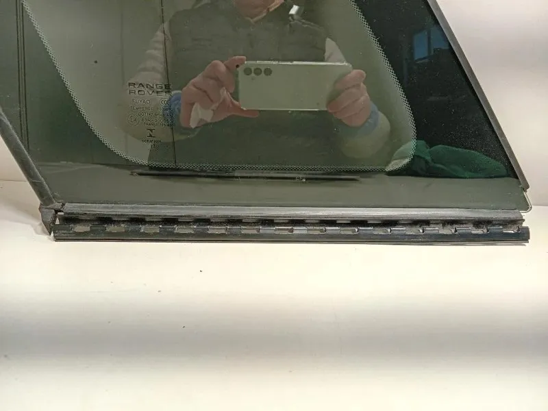 Cristallo Fisso Parafango POST SX Land Rover Range Rover Evoque I 2011