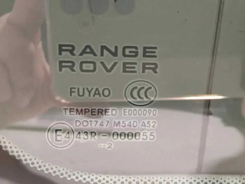 Cristallo Fisso Parafango POST SX LR027371 Land Rover Range Rover Evoque I 2011