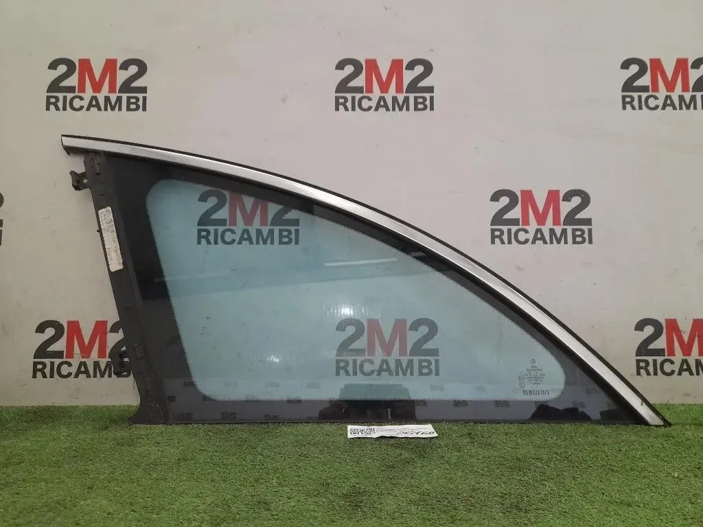 Cristallo Fisso Parafango POST SX A2516702350 Mercedes Classe R W251 2006