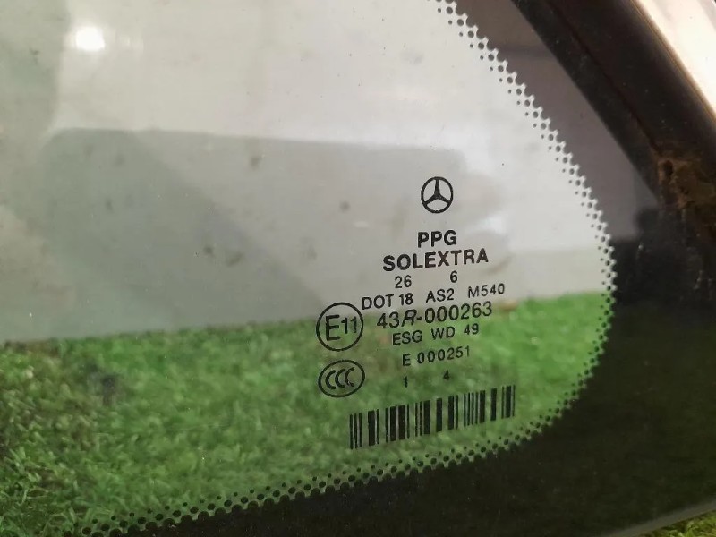 Cristallo Fisso Parafango POST SX A2516702350 Mercedes Classe R W251 2006