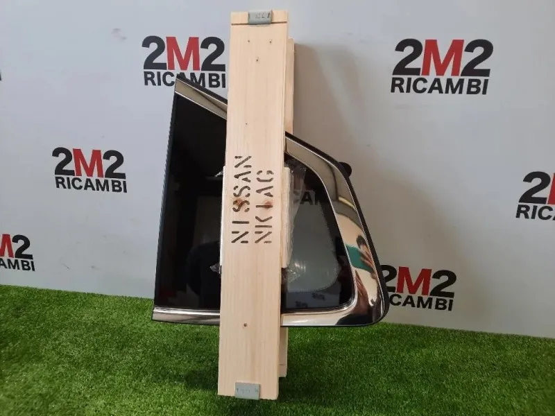 Cristallo Fisso Parafango POST SX 833014CC0B Nissan X-trail IV 2014