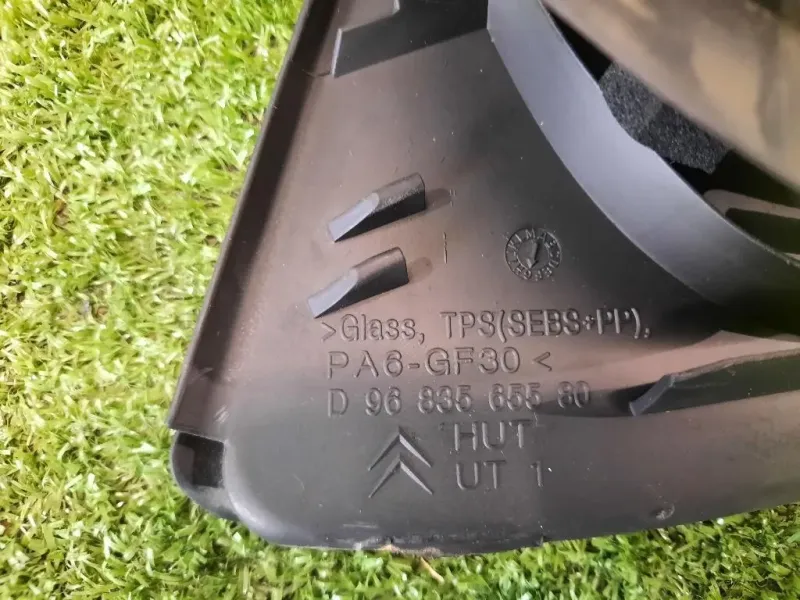 Cristallo Fisso Porta ANT DX 9683565580 Citroen C3 II 2010