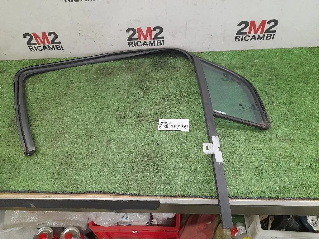 Cristallo Fisso Porta ANT DX 95281264 Opel Mokka 2013