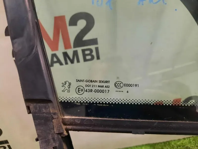 Cristallo Fisso Porta ANT DX 9683060780 Peugeot 3008 I 2013