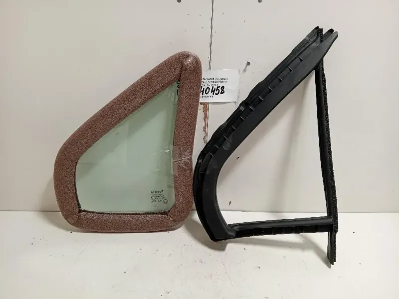 Cristallo Fisso Porta ANT DX 68125-0D021 Toyota Yaris V 2020