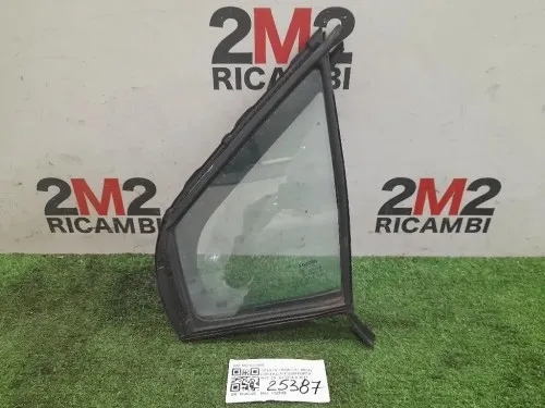 Cristallo Fisso Porta ANT SX 682160D050 Toyota Yaris IV 2014