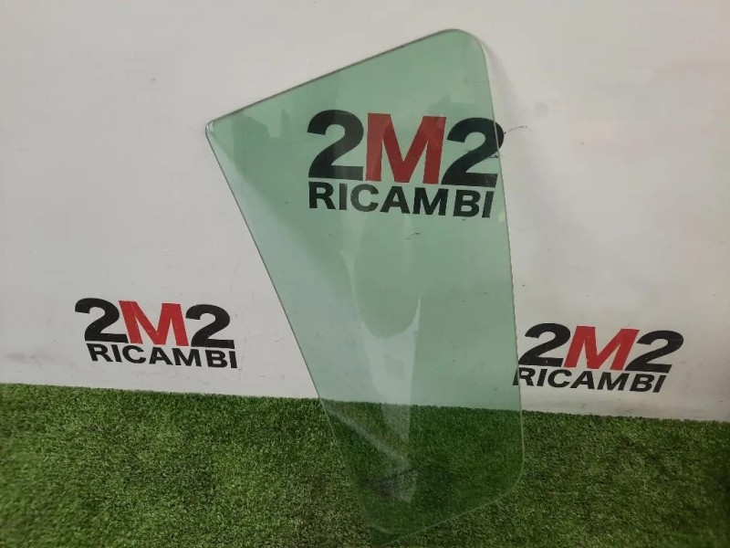 Cristallo Fisso Porta POST DX PORTA POST POSTERIORE DX Dacia Sandero II 2016