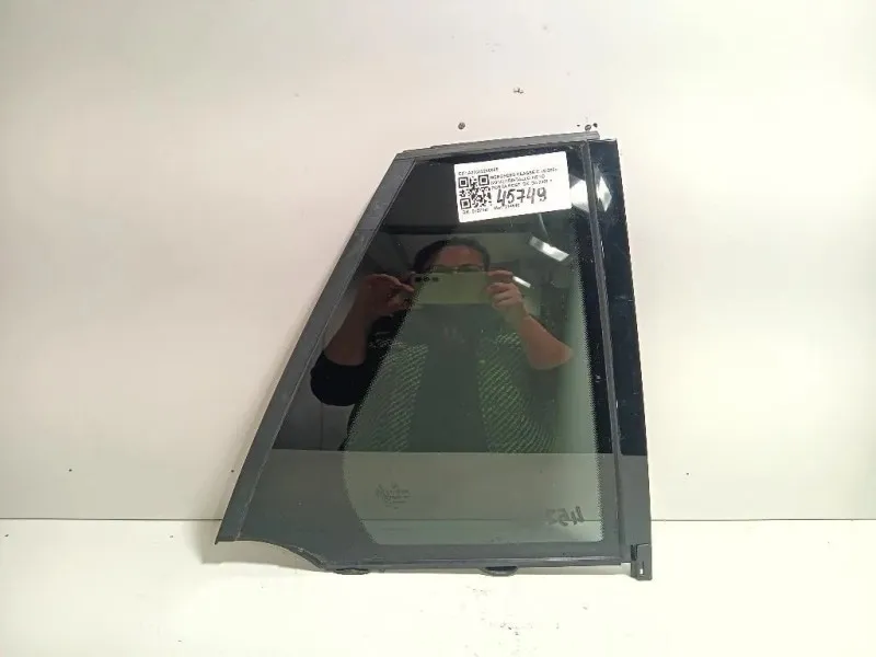 Cristallo Fisso Porta POST DX A2057306200 Mercedes Classe C W205 2014