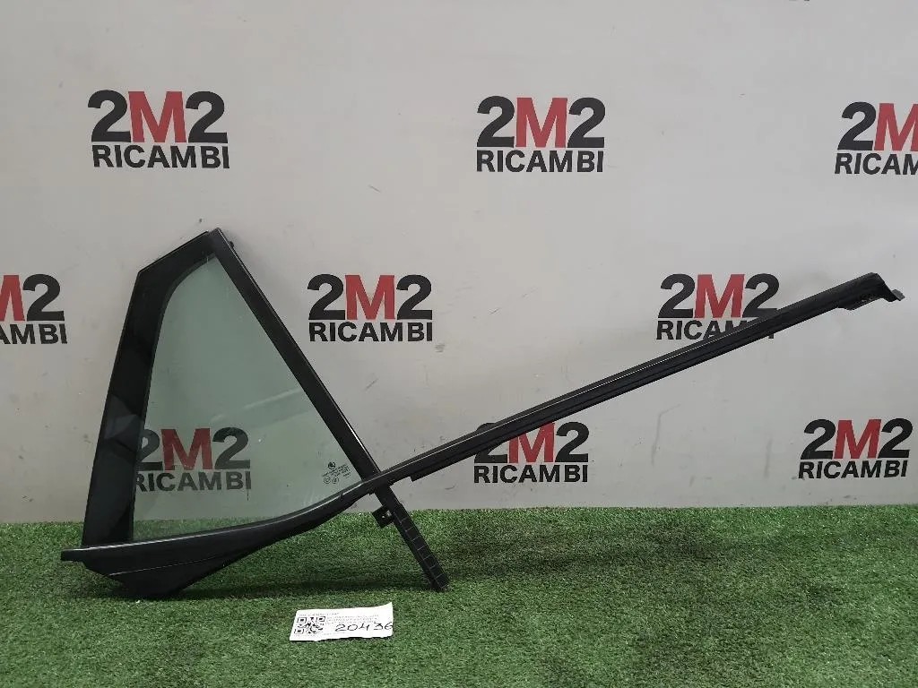 Cristallo Fisso Porta POST DX 6V6845214C5AP Skoda Fabia NJ3 2014