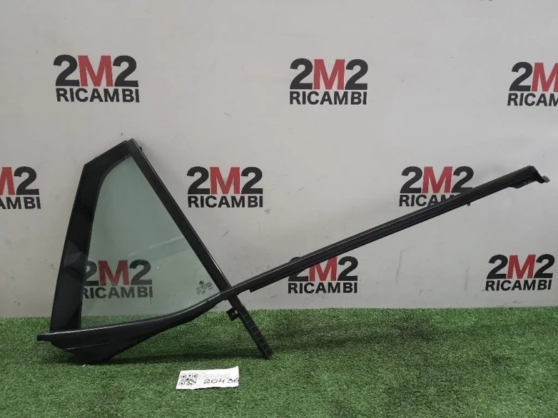 Cristallo Fisso Porta POST DX 6V6845214C5AP Skoda Fabia NJ3 2014