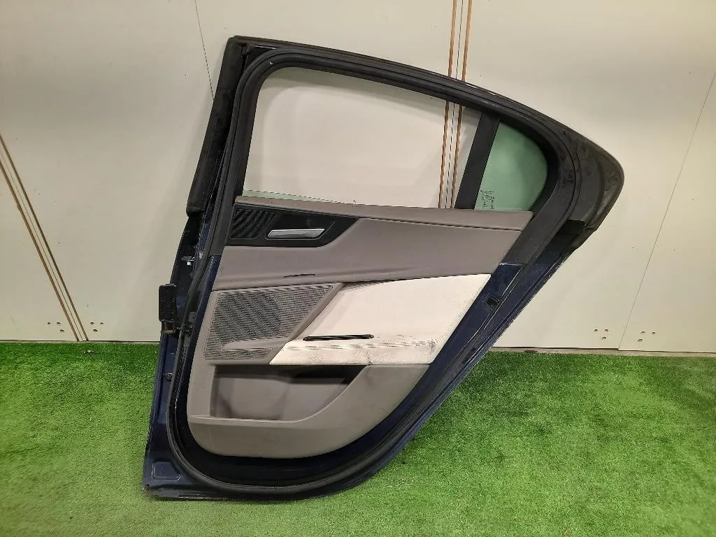 Porta POST DX T4N2634 Jaguar XE 2015