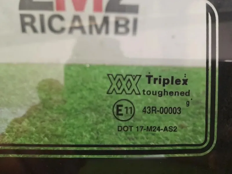 Cristallo Parafango POST DX BTR1570 Land Rover Discovery I 1990