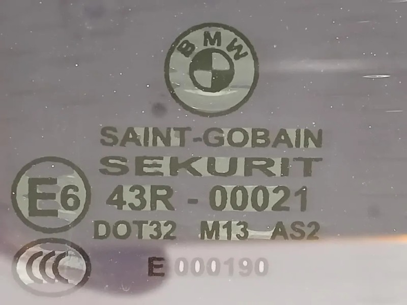 Cristallo Parafango POST SX CRISTALLO PARAFANGO POST SX Bmw X3 E83 2004