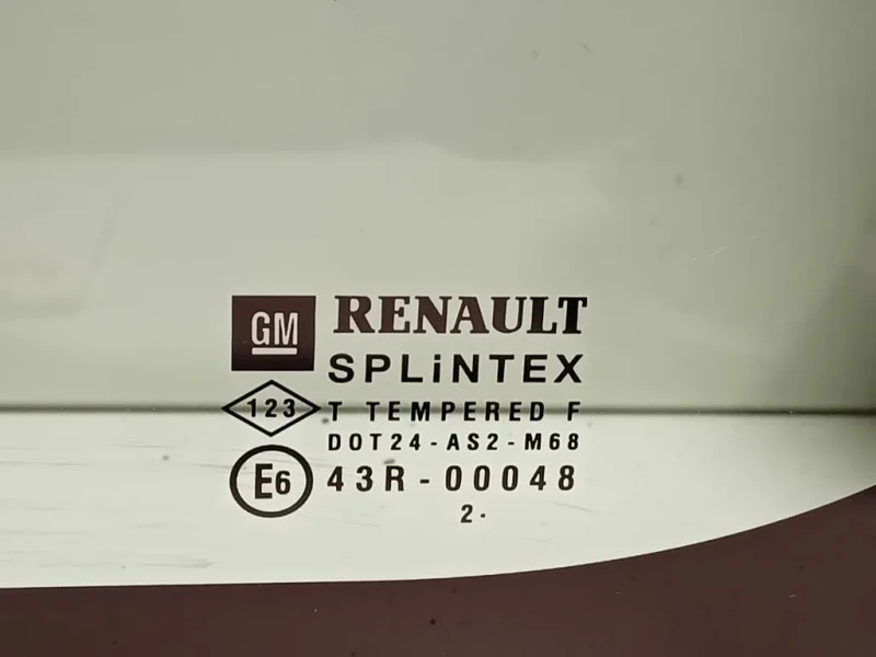 Cristallo Parafango POST SX CRISTALLO PARAFANGO POST SX Renault Trafic III 2007