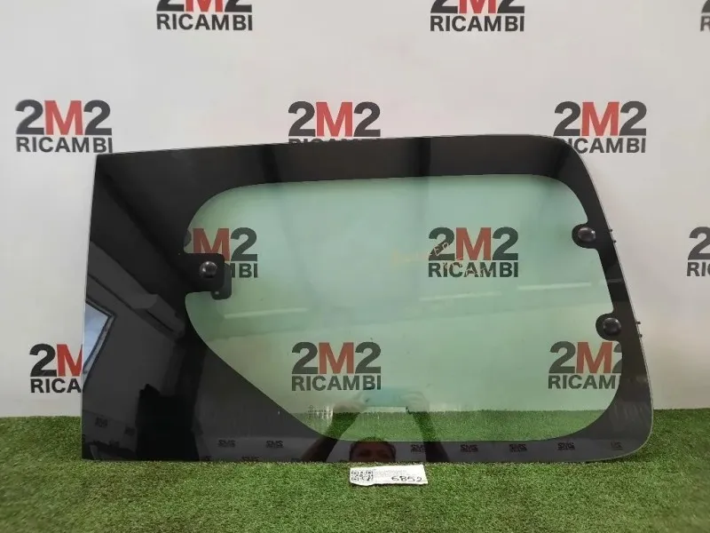 Cristallo Porta Scorrevole POST DX 823006419R Dacia Dokker 2013