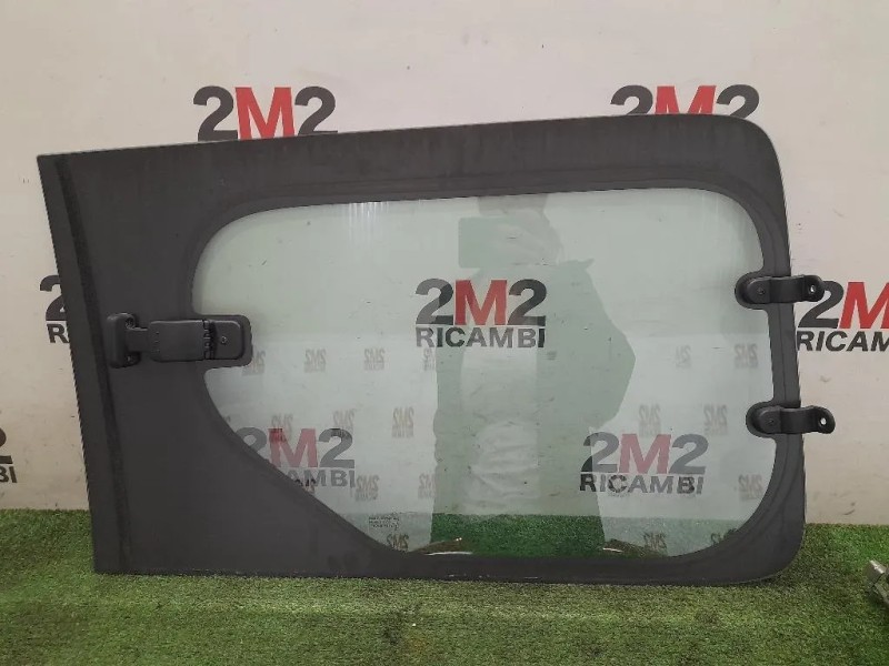 Cristallo Porta Scorrevole POST SX 823018026R Dacia Dokker 2013