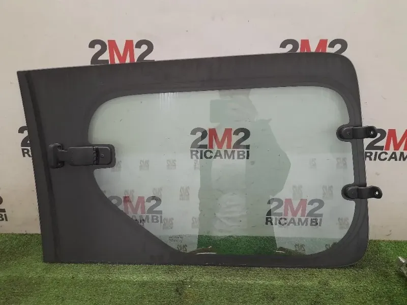 Cristallo Porta Scorrevole POST SX 823018026R Dacia Dokker 2013